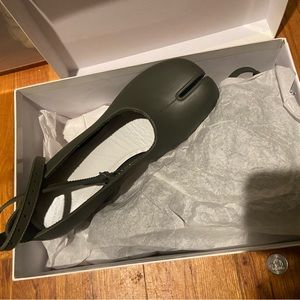 MM6 Masion Margiela tabi shoes